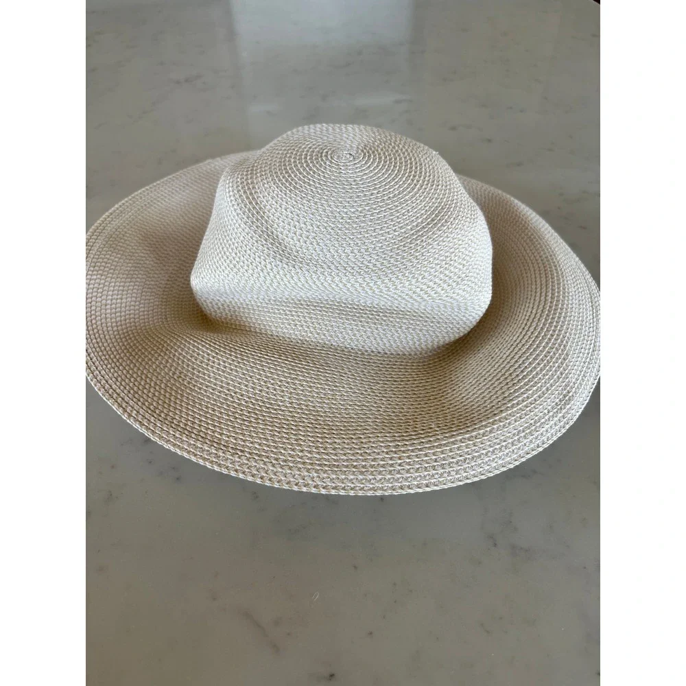 Eric Javits New York Squishee Straw Sun Hat Packable Cream Tan Wide Brim